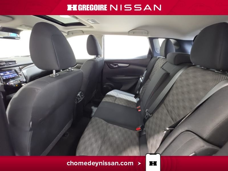 Nissan Qashqai 2023 Gris Laval - photo #25