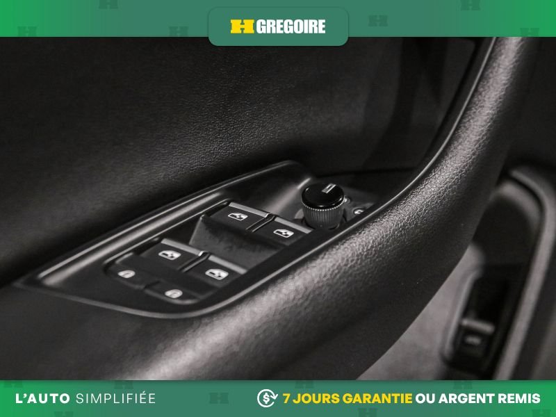 2019 Audi Q8 White Saint-Eustache - photo #15