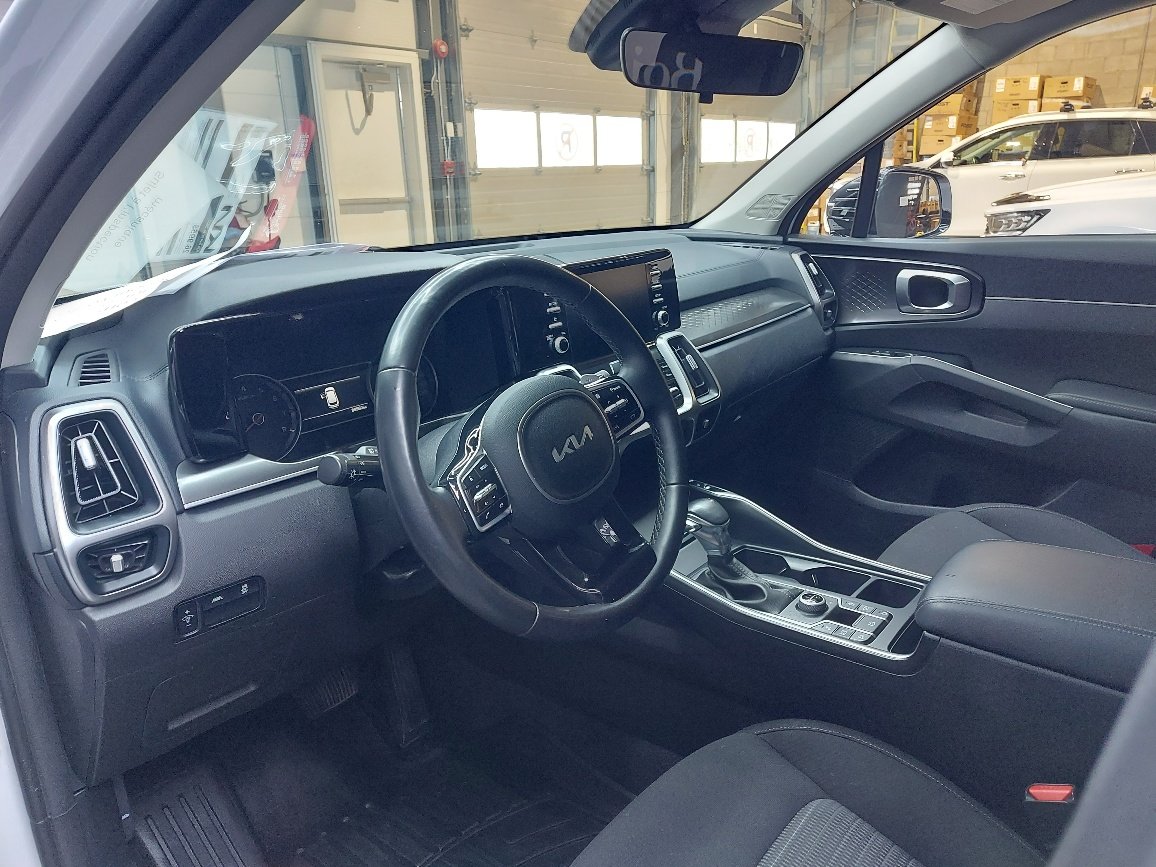 2022 Kia Sorento White Blainville - photo #13