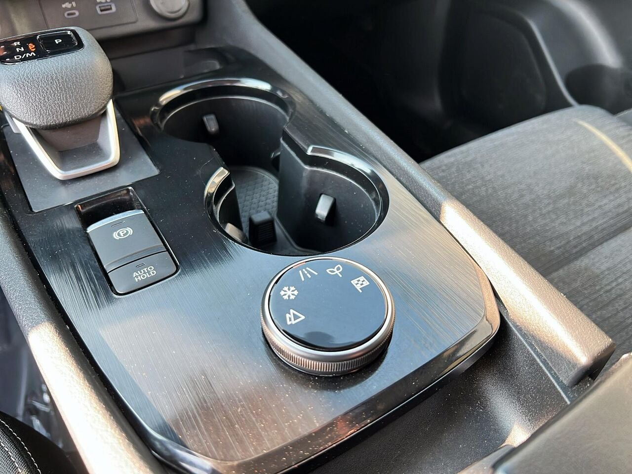 Nissan Rogue SV TI 2023 Gris Québec - photo #15