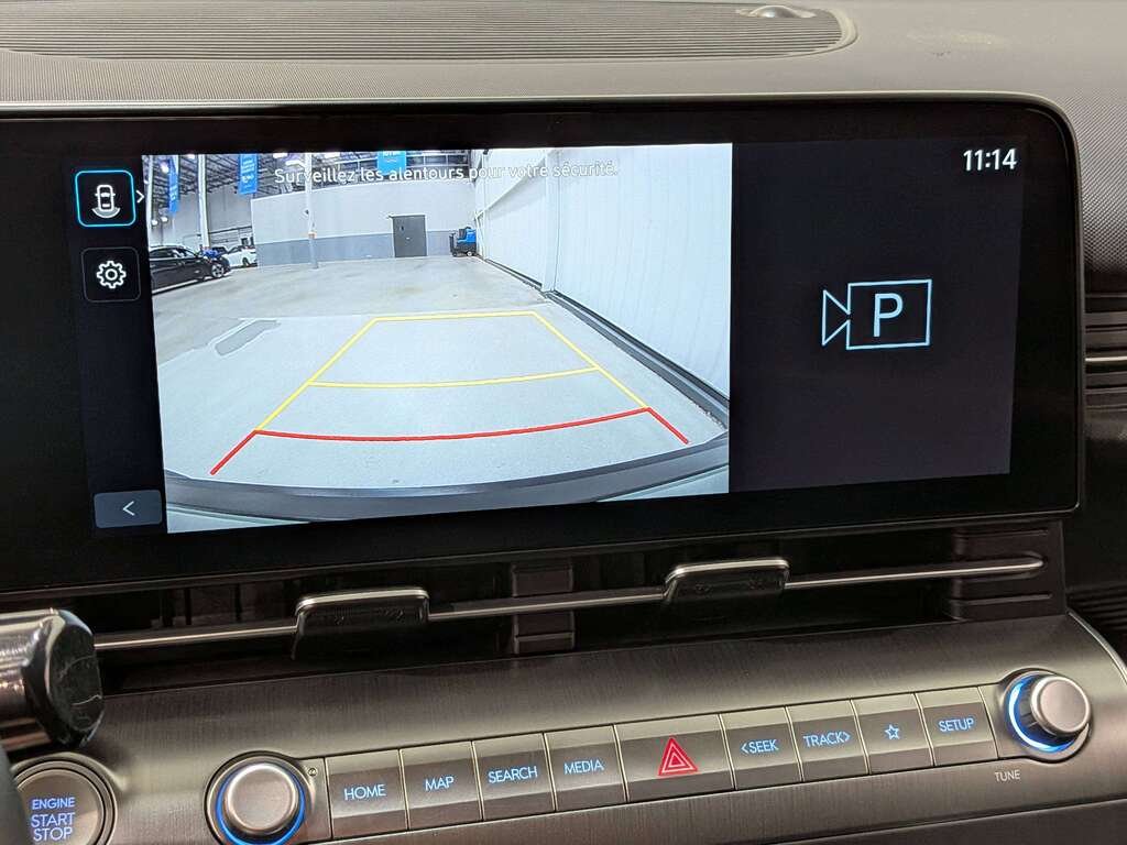 2024 Hyundai Kona 2.0L Preferred AWD Green Val-David - photo #2