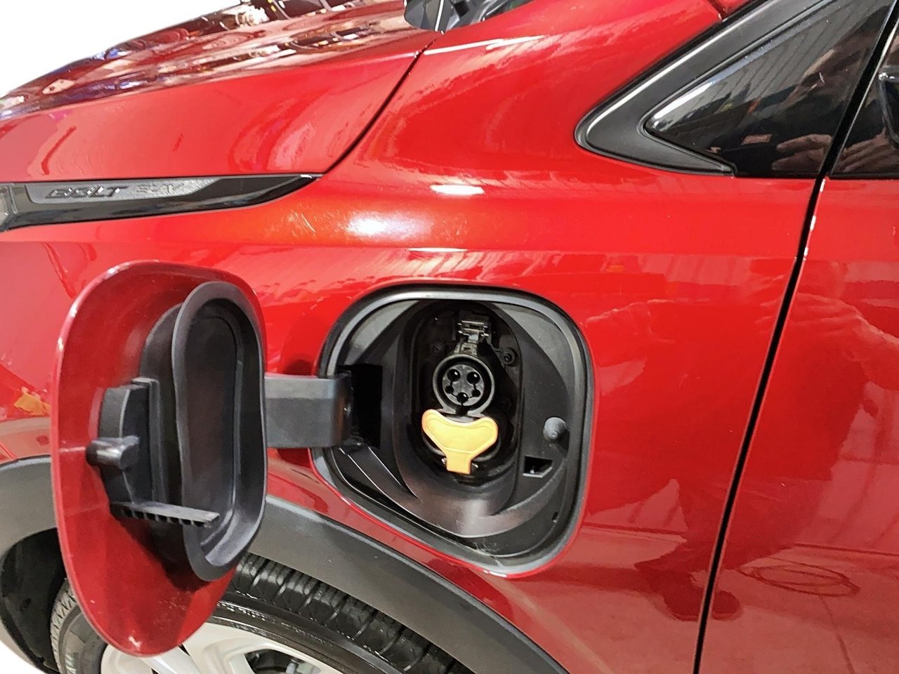 Chevrolet Bolt EUV NIV 1G1FY6S03N4109645 2022 Rouge Chicoutimi - photo #19