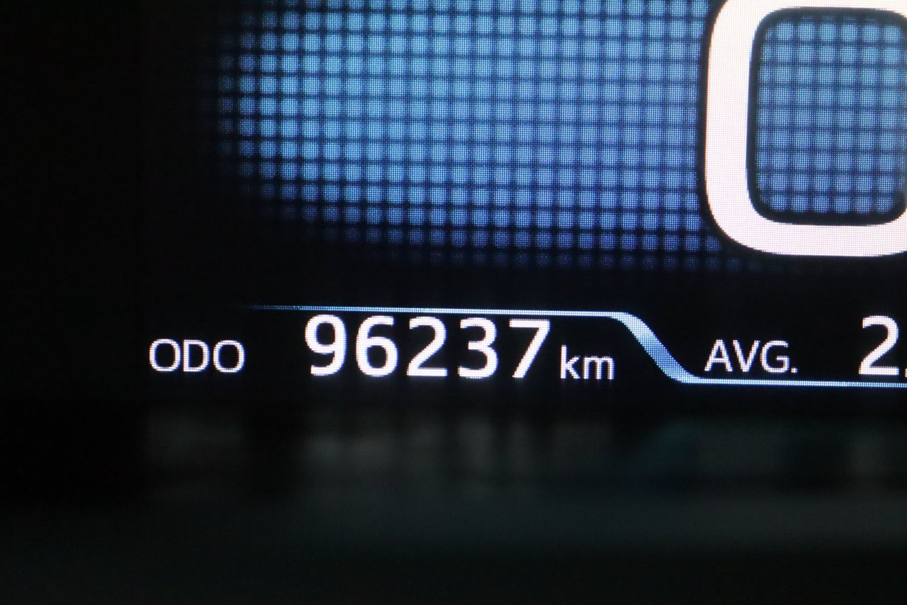 Toyota Prius Prime NIV JTDKAMFP4M3168682 2021 Gris Chicoutimi - photo #14