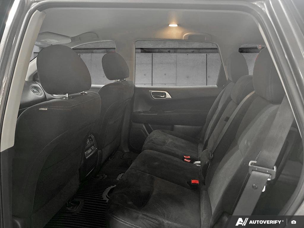 2015 Nissan Pathfinder 2601861A | S gray Edmonton - photo #22