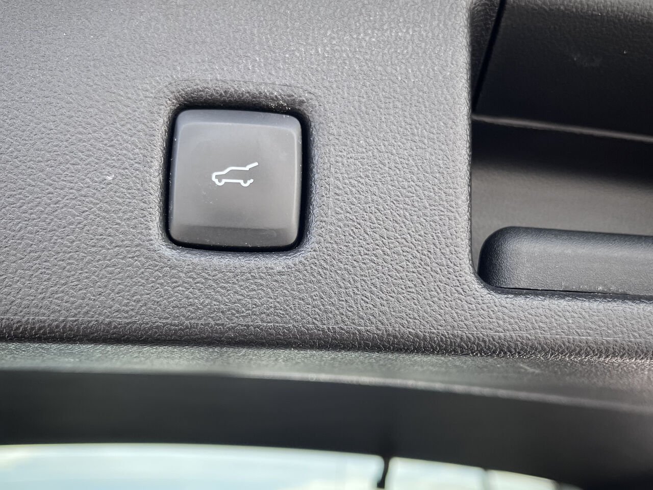 Ford Escape 2024 Bleu Mont-Laurier - photo #16