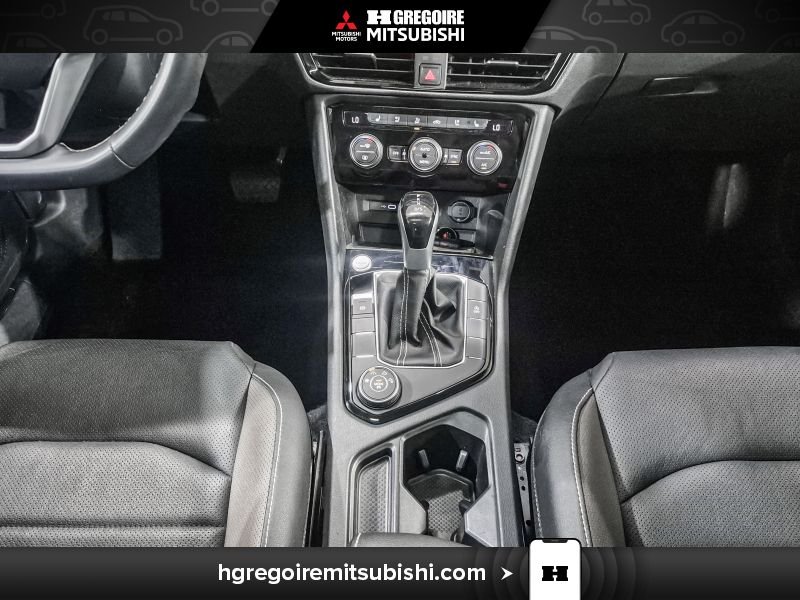 2024 Volkswagen Taos Silver Laval - photo #24