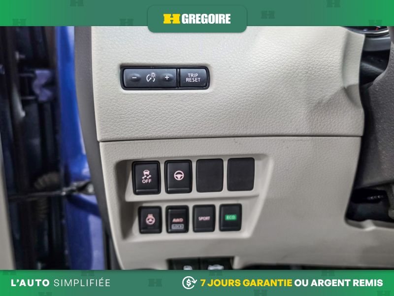 Nissan Qashqai 2022 Bleu Laval - photo #16