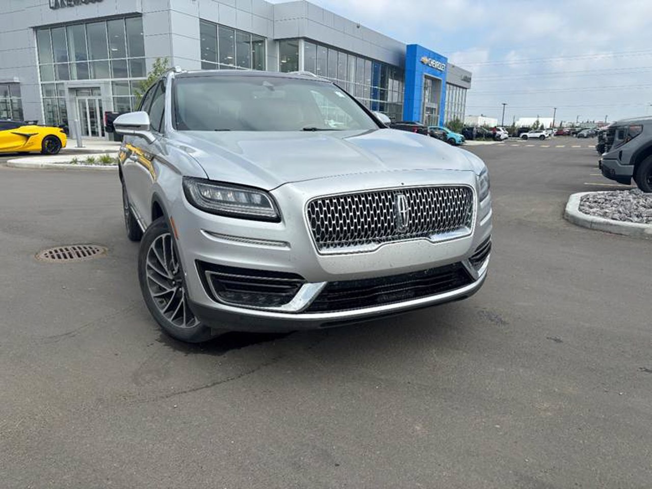 2019 Lincoln Nautilus Reserve AWD Grey Sherwood Park - photo #1