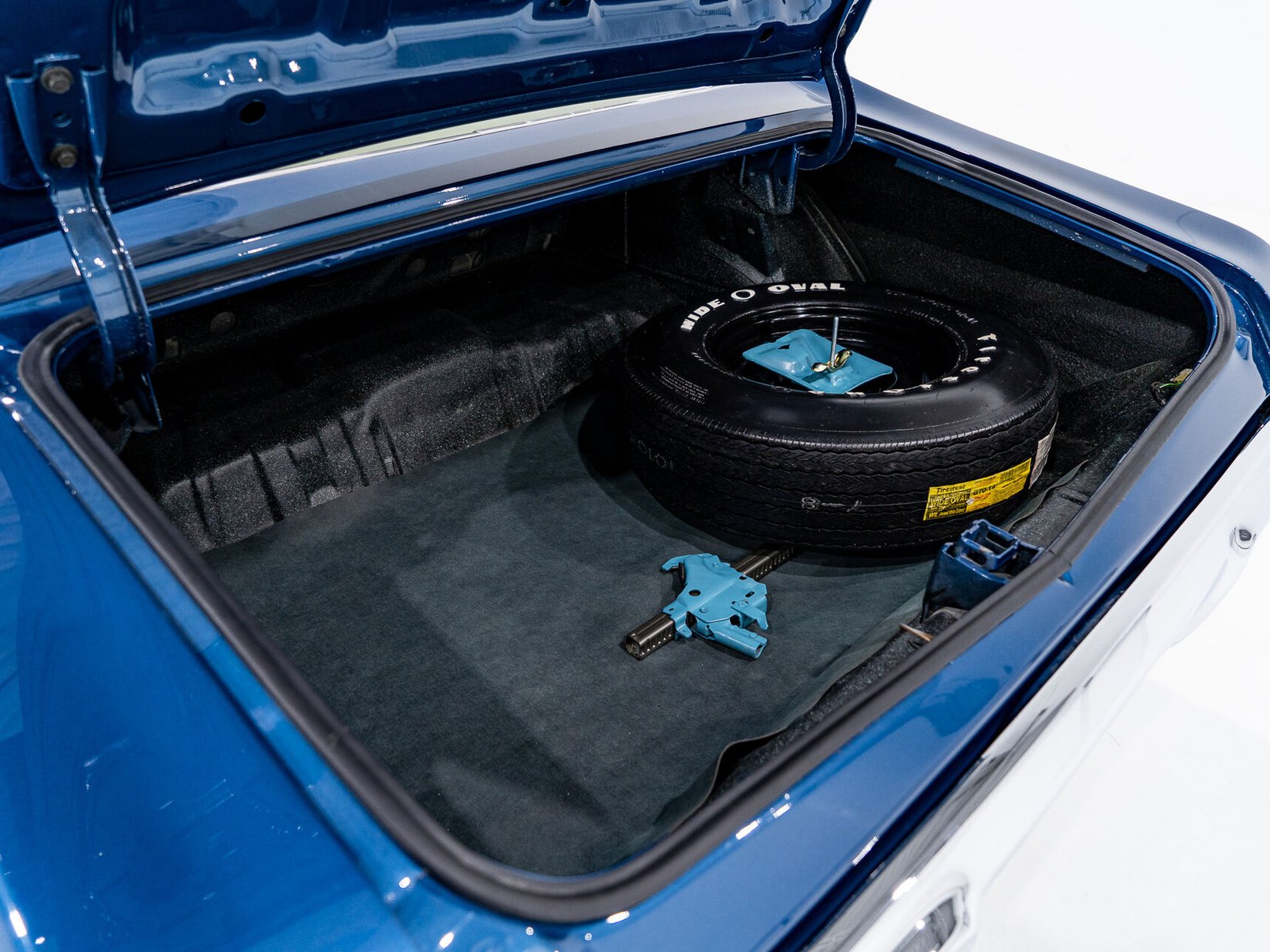Pontiac GTO The Judge Matching# Ram Air III 4-speed **PRIX EN USD** 1970 Bleu Montréal - photo #85