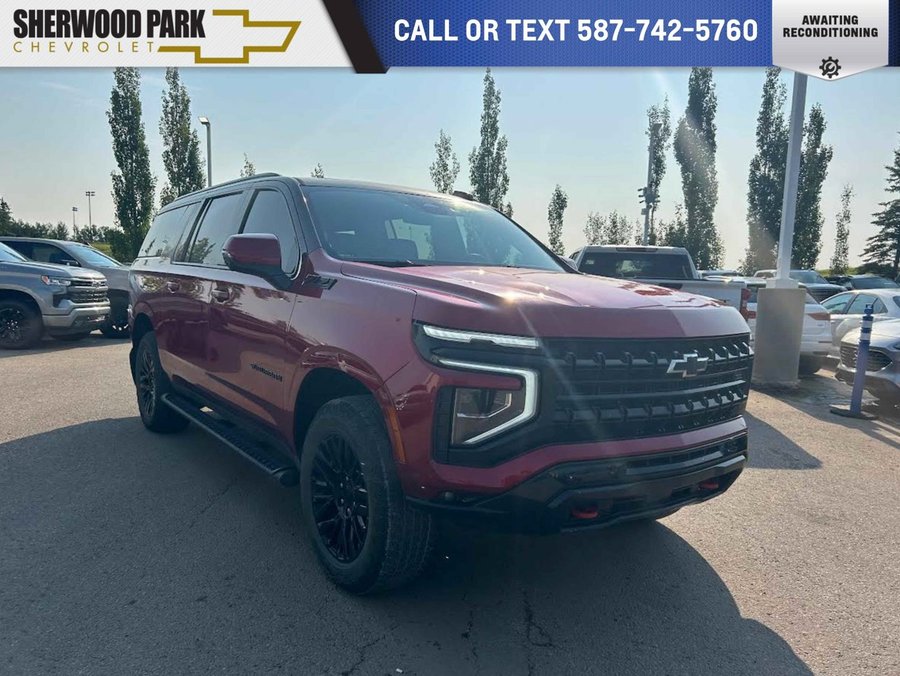 2025 Chevrolet Suburban 2025 Red