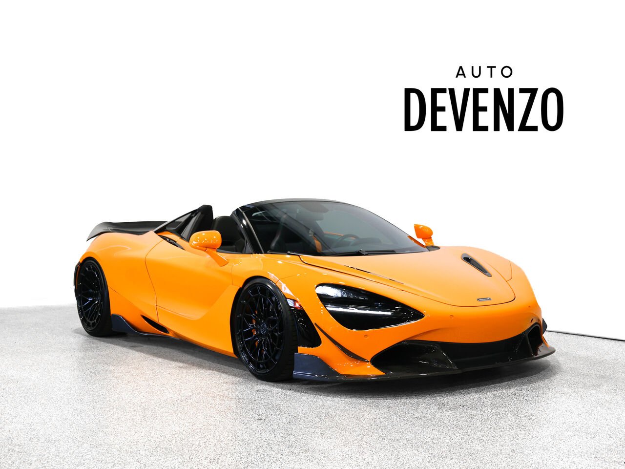 McLaren 720S 2020 Orange Saint-Eustache - photo #1