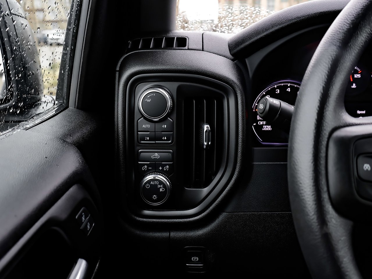 2024 GMC Sierra 1500 4WD Crew Cab 147 Pro Black Sherwood Park - photo #17