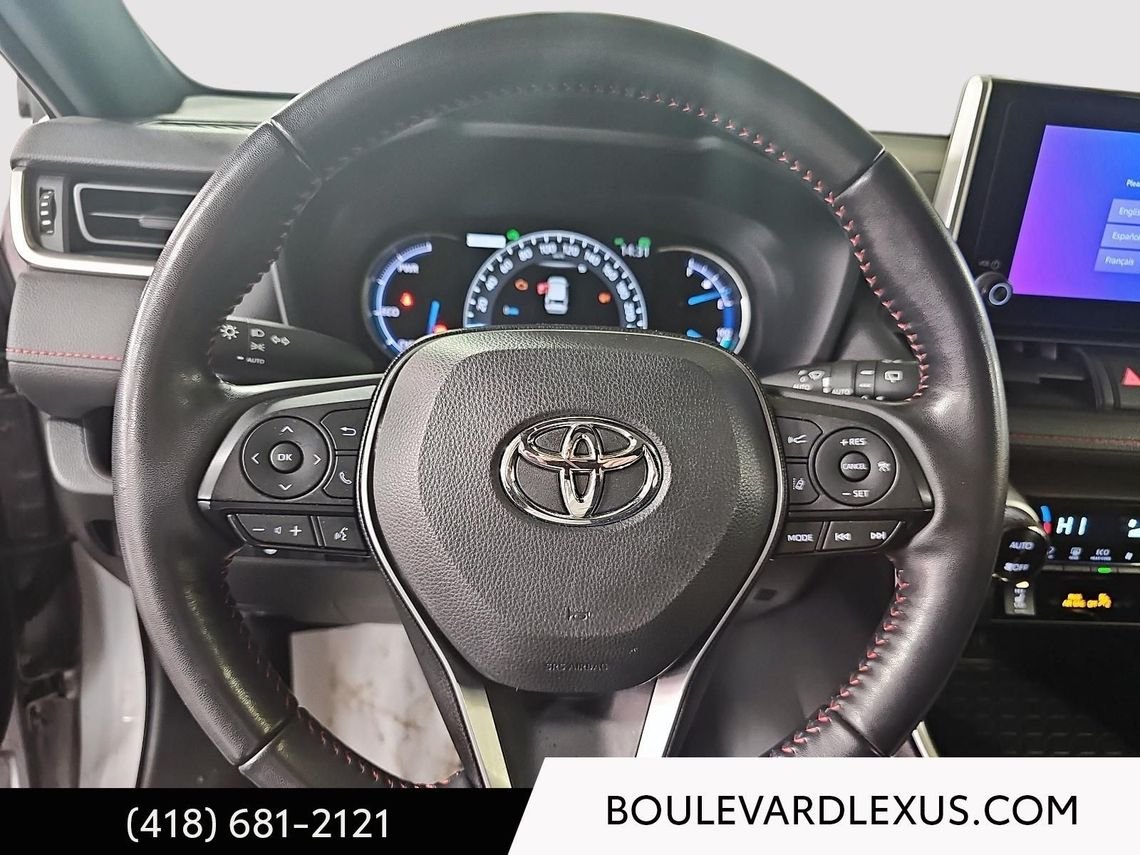 2023 Toyota RAV4 Prime (PHEV) Silver Quebec - photo #33