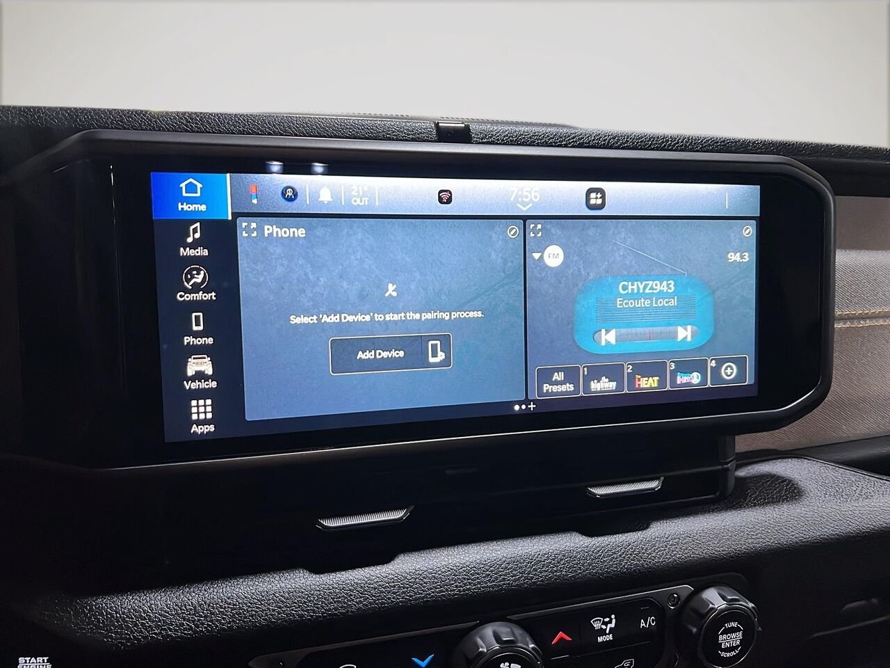 2024 Jeep Wrangler SPORT Green Québec - photo #18
