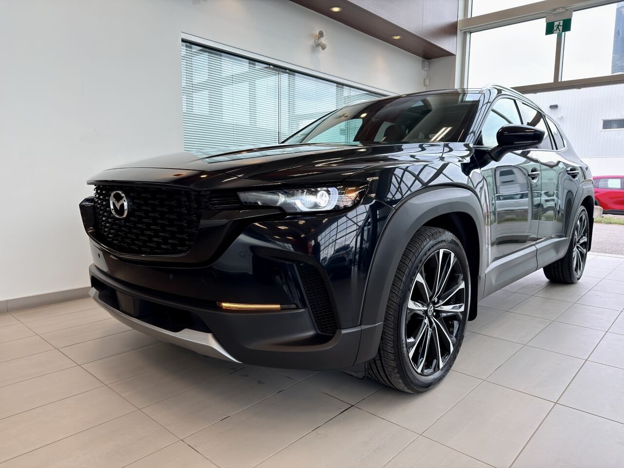 2023 Mazda CX-50 GT TURBO Black Notre-Dame-des-Prairies - photo #3