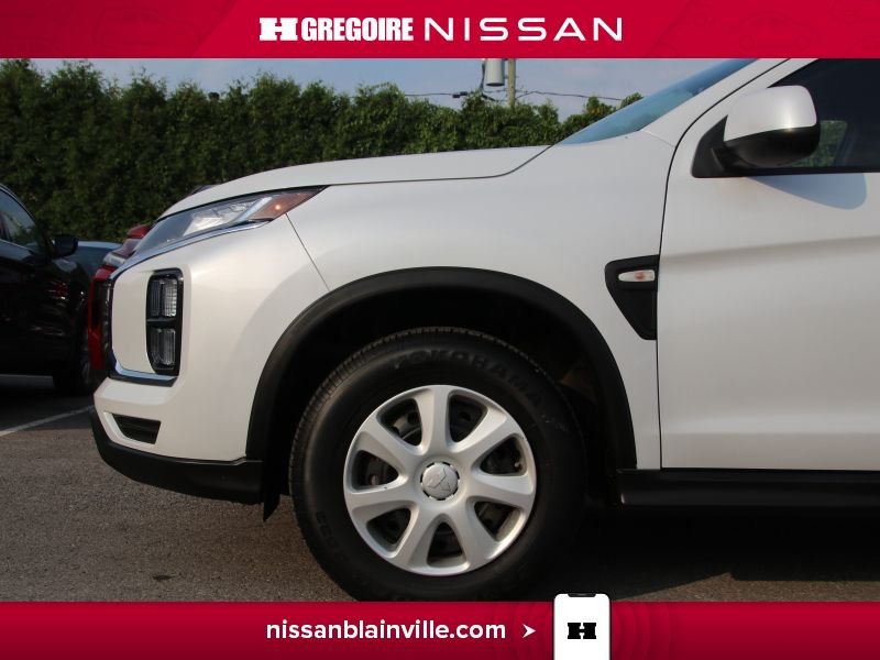 2022 Mitsubishi RVR White Blainville - photo #27