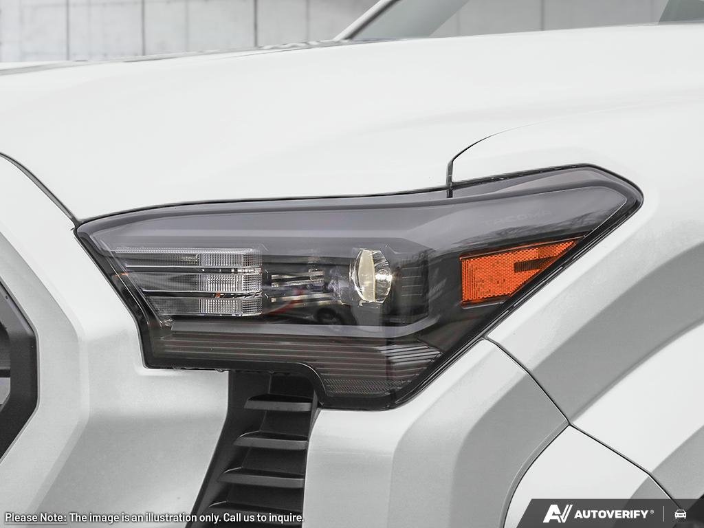 2026 Toyota Tacoma 2601634 | 4x4 Double Cab Auto White Edmonton - photo #7