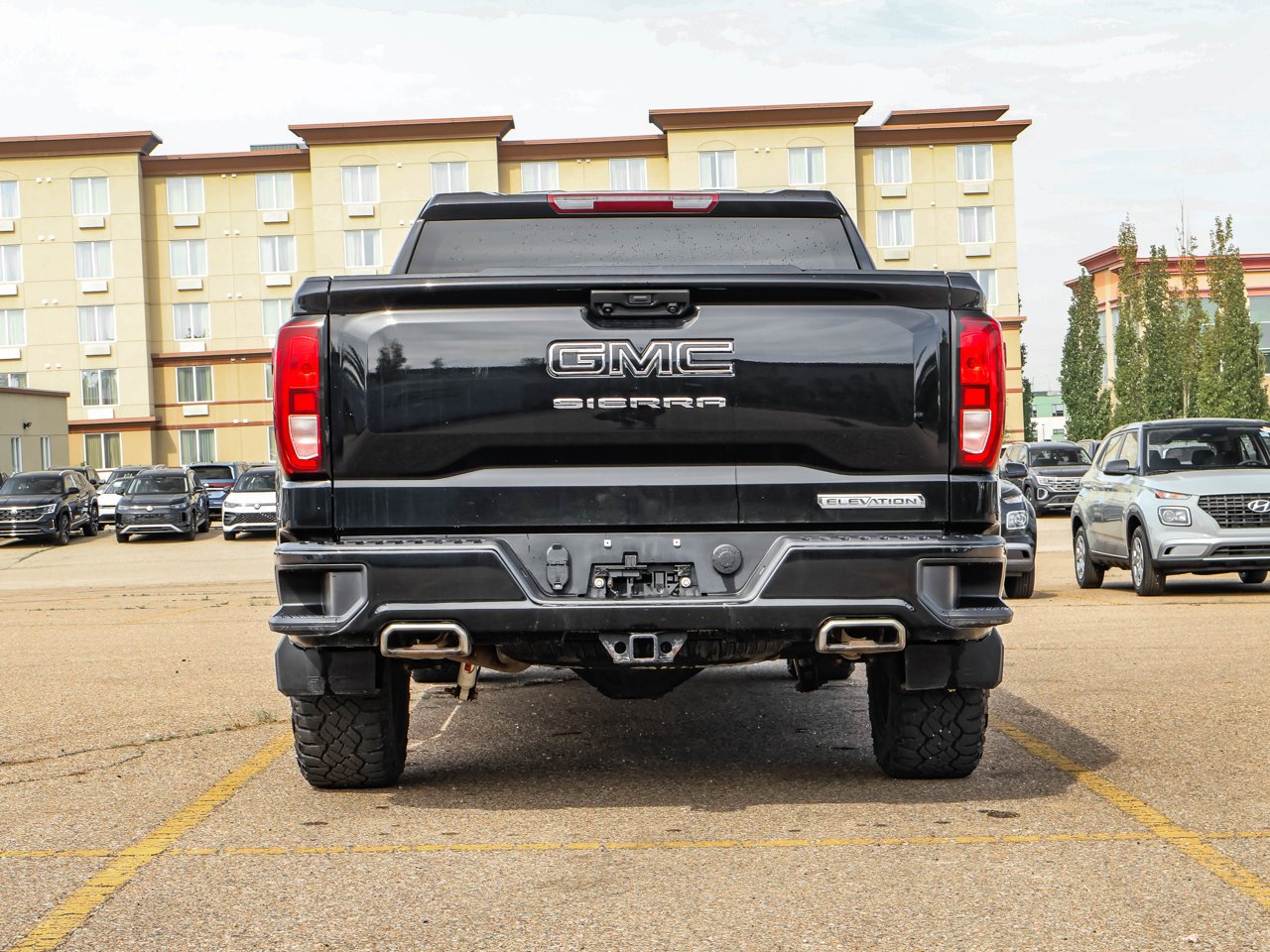 2024 GMC Sierra 1500 4WD Crew Cab 147 Elevation Black Sherwood Park - photo #6