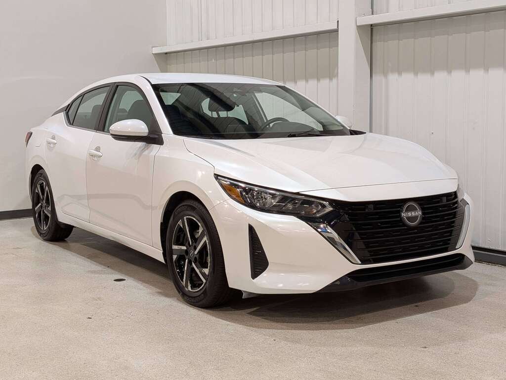 2024 Nissan Sentra SV CVT White Val-David - photo #1