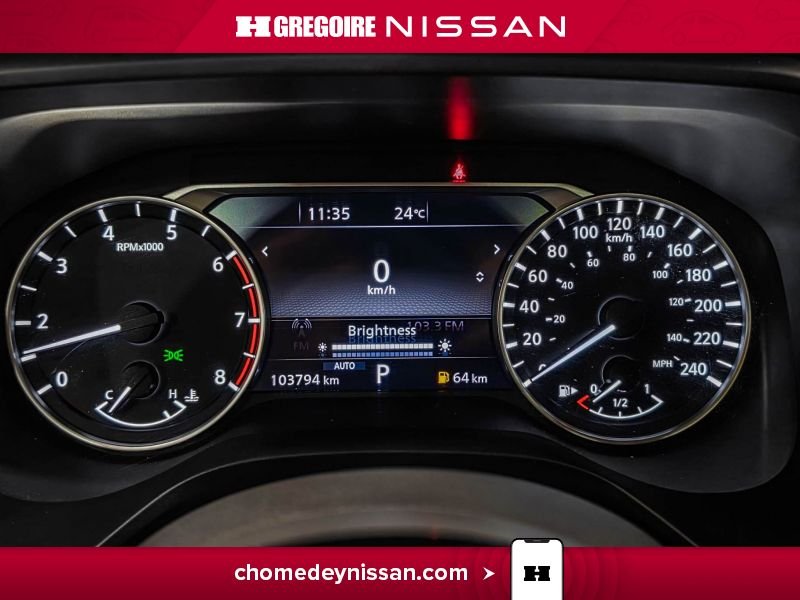 Nissan Rogue 2022 Rouge Laval - photo #20
