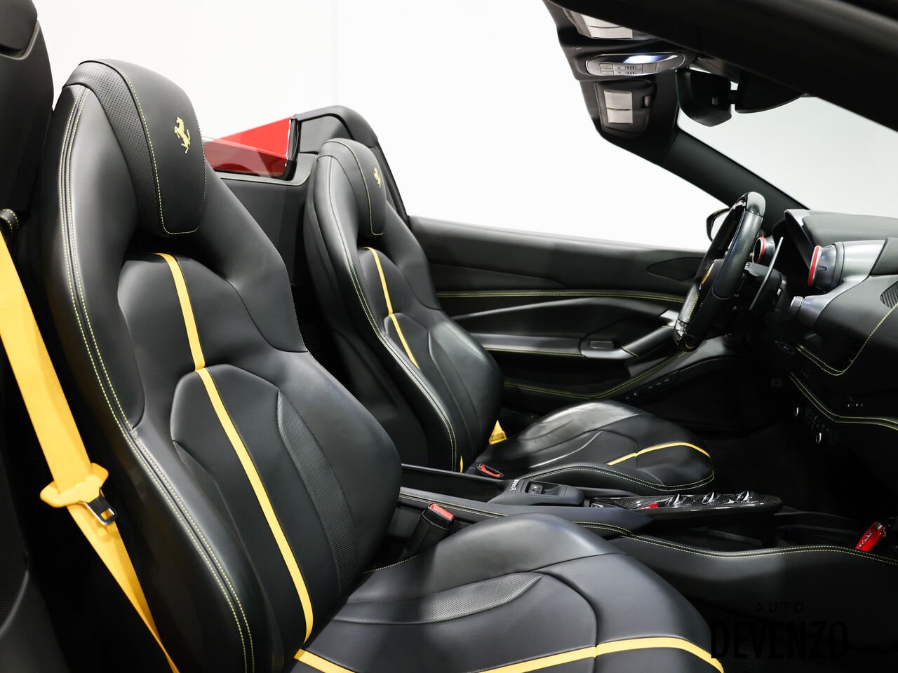 Ferrari F8 Spider 2023 Rouge Saint-Eustache - photo #14