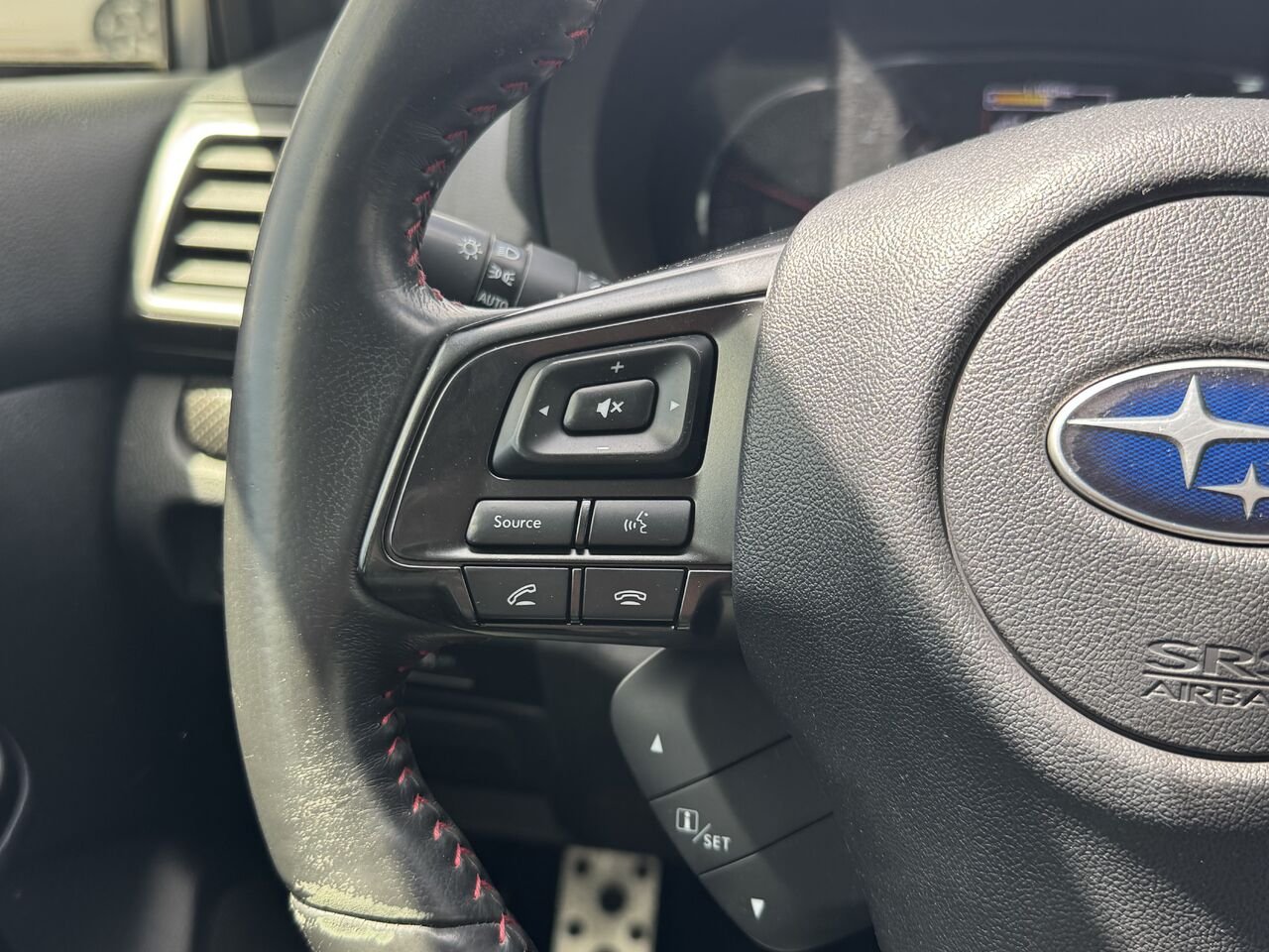 Subaru WRX 2019 Argent Granby - photo #17