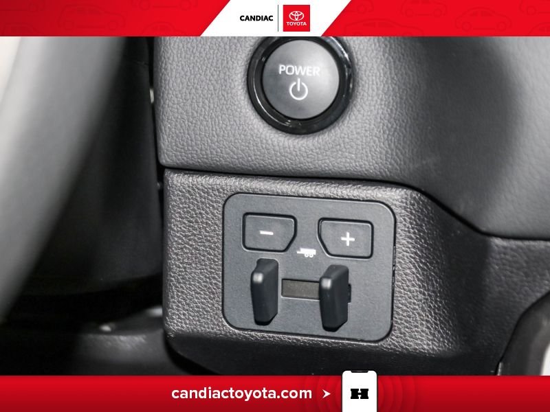 2025 Toyota Tundra White Laval - photo #35