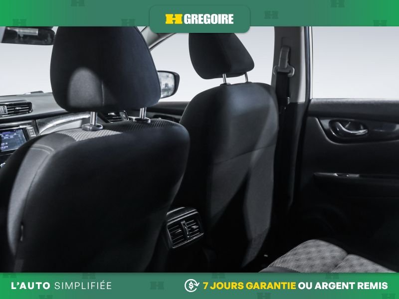 Nissan Qashqai 729784 | SV AUTO AC TOIT GR ELEC MAGS CAM RECUL BLUETOOTH 2020 Blanc Laval - photo #21