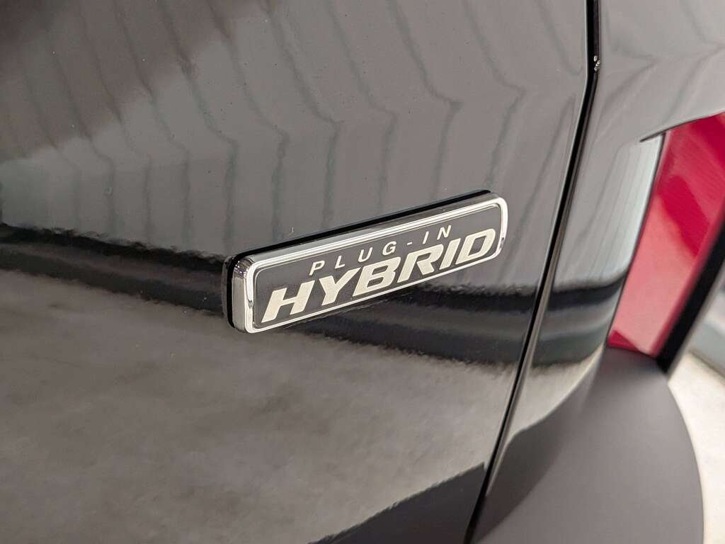 2024 Ford Escape PHEV FWD Black Val-David - photo #38