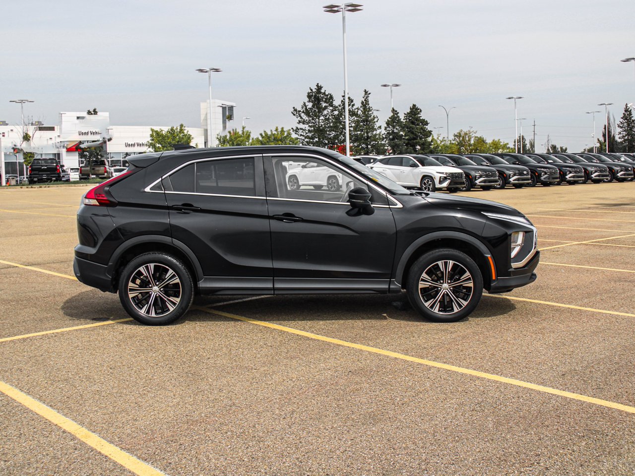 2022 Mitsubishi Eclipse Cross ES S-AWC Black Sherwood Park - photo #9