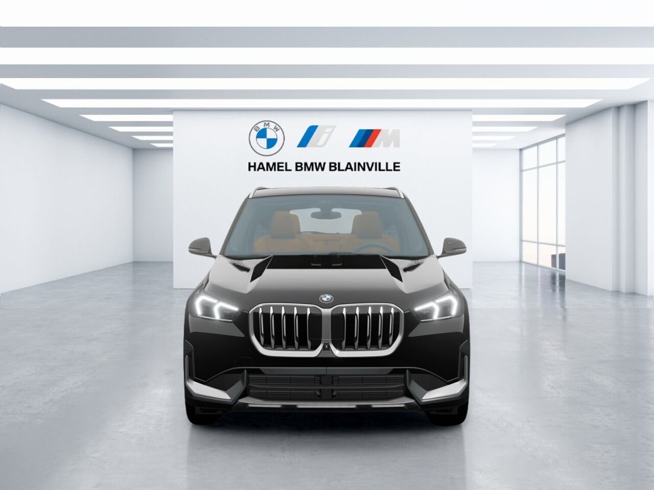 BMW X1 xDrive28i 2026 Noir saphir métallisé Blainville - photo #2