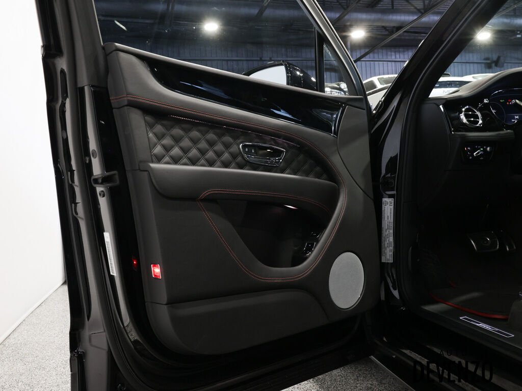 Bentley Bentayga 2021 Noir Saint-Eustache - photo #15