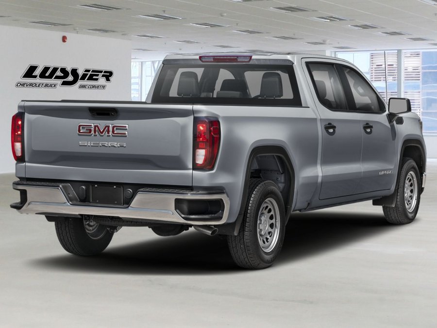 GMC Sierra 1500 Pro cabine multiplace 4RM 157 po 2026 Argent métallisé