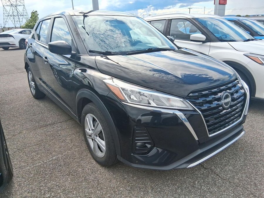 2022 Nissan Kicks S TA 2022 Black