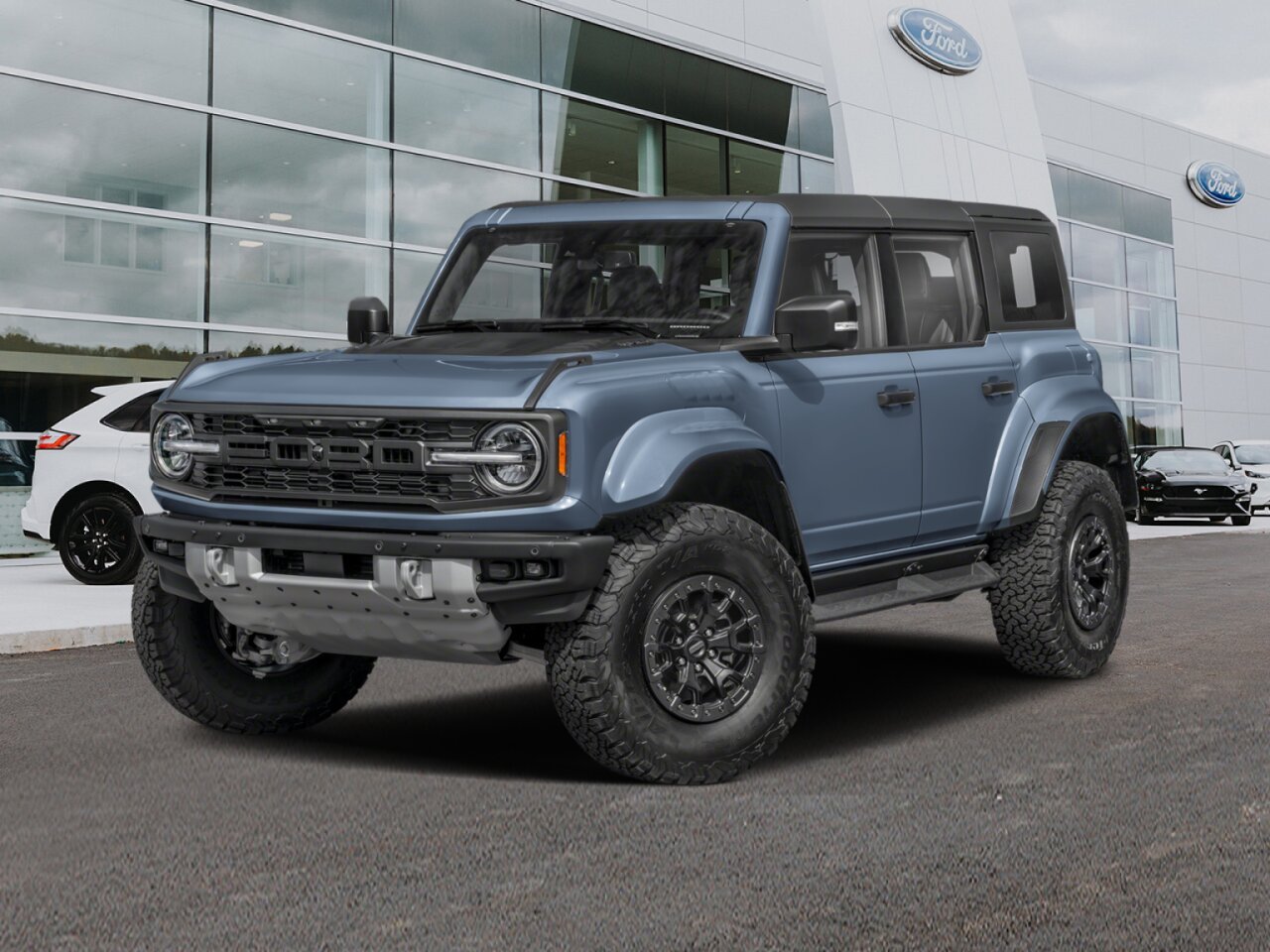 Ford Bronco 2024 Gris azur métallisé trois couches Saint-Eustache - photo #0