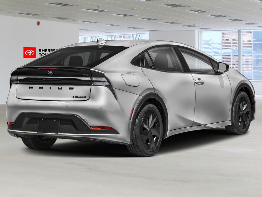 2026 Toyota Prius Plug-In Hybrid 2026 Cutting Edge Silver