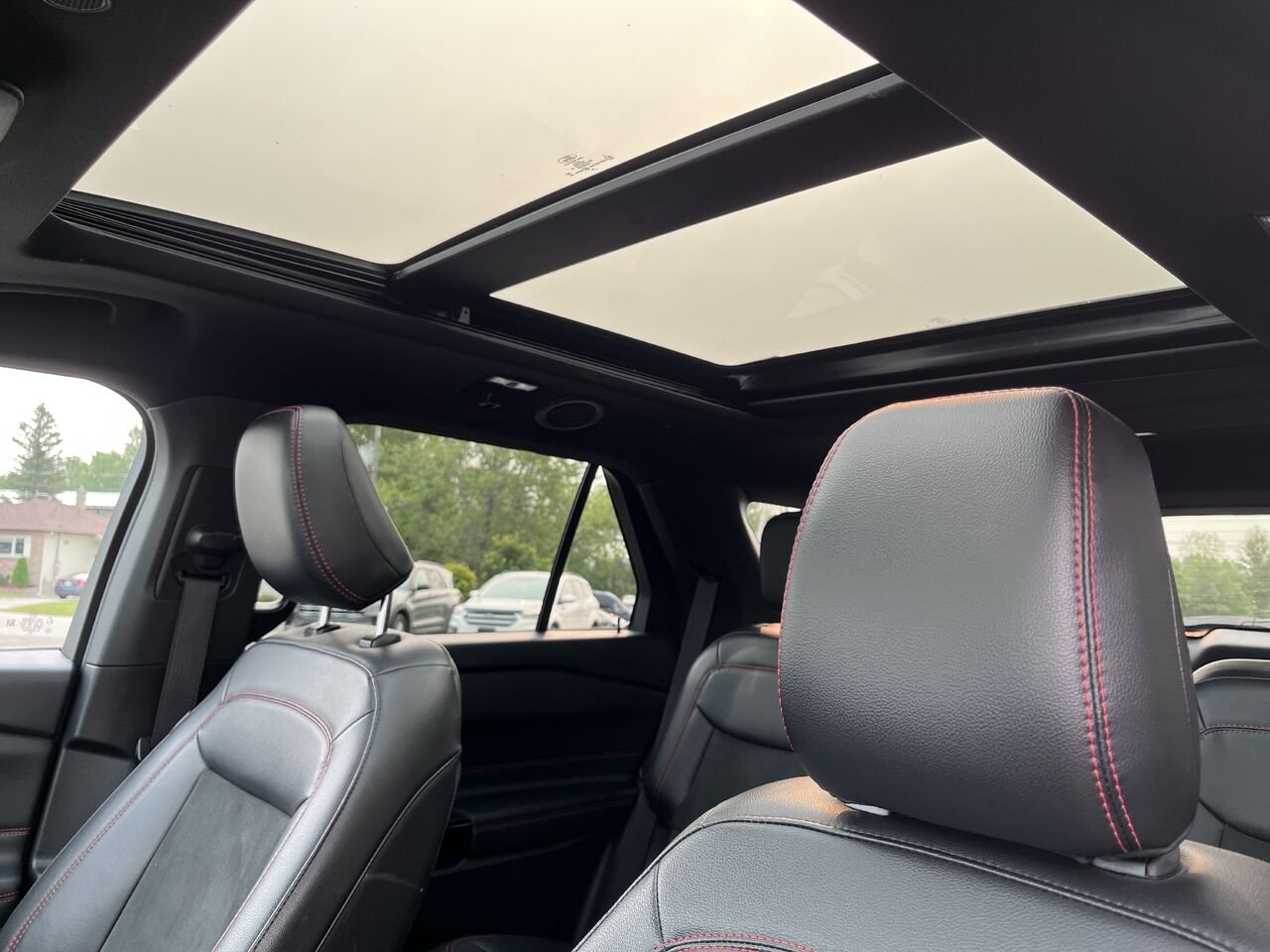 2024 Ford Explorer Black Mont-Laurier - photo #10