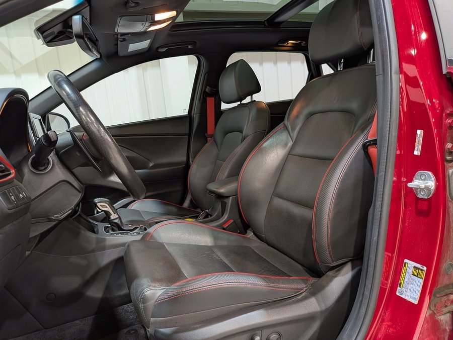 2019 Hyundai Elantra GT Red