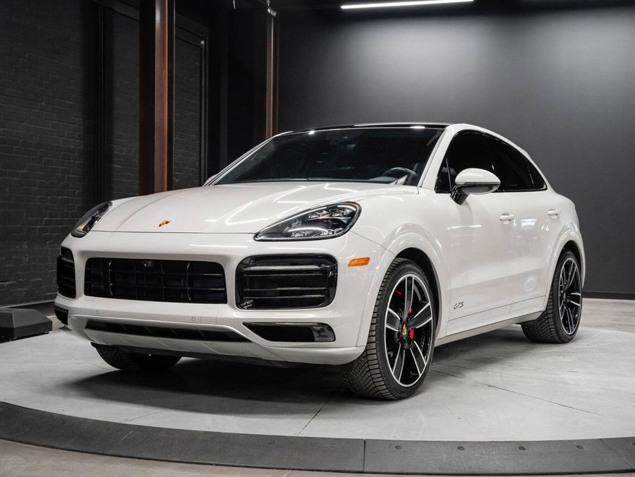 2023 Porsche Cayenne GTS 2023 White