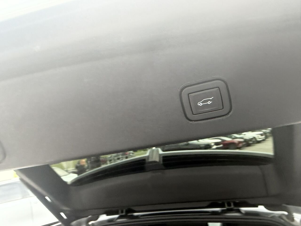 2024 Cadillac LYRIQ Tech FINANCEMENT À PARTIR DE 0.99% Grey Laval - photo #14