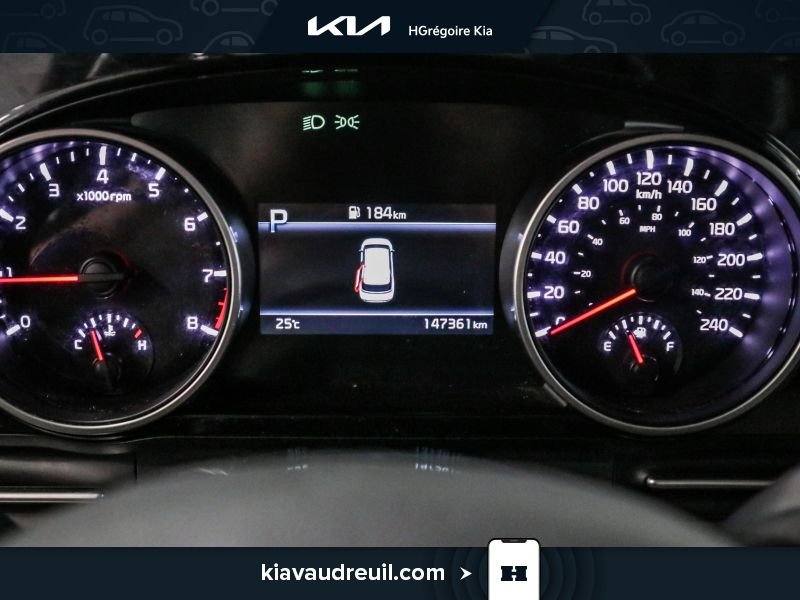 2022 Kia Carnival Grey Laval - photo #17