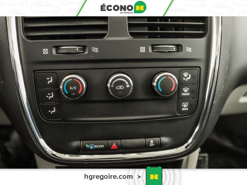 2014 Ram Cargo Van White Blainville - photo #17