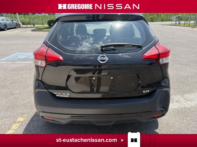 2019 Nissan Kicks Black Laval - photo #11
