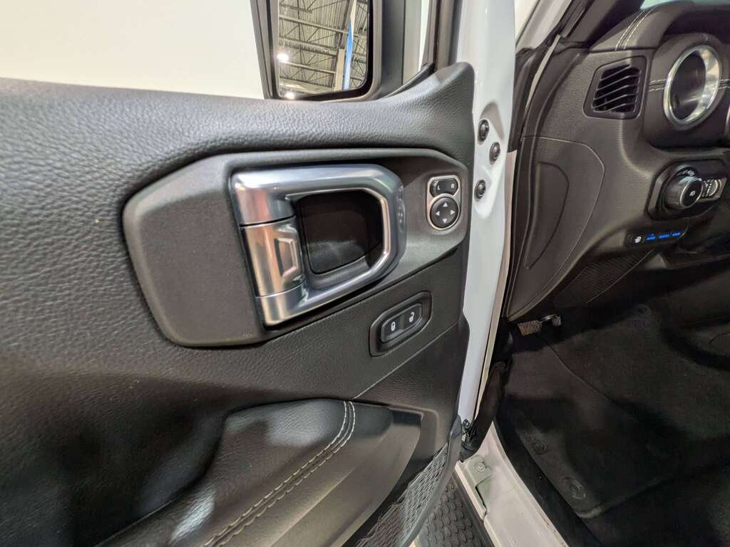 2021 Jeep Wrangler 4xe Unlimited Sahara 4x4 White Val-David - photo #28