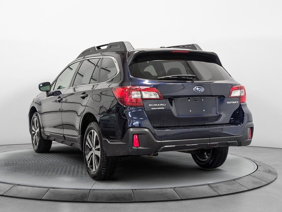 Subaru Outback Wagon 2.5i Limited Toit ouvrant Sièges Chauffants 2018 .