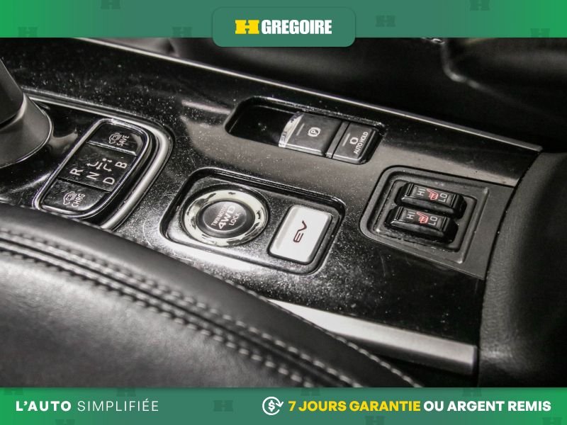 Mitsubishi Outlander PHEV 820606 | SE Touring AUTO A/C TOIT MAGS CAM RECUL BLEUTOOTH 2019 Noir Laval - photo #27