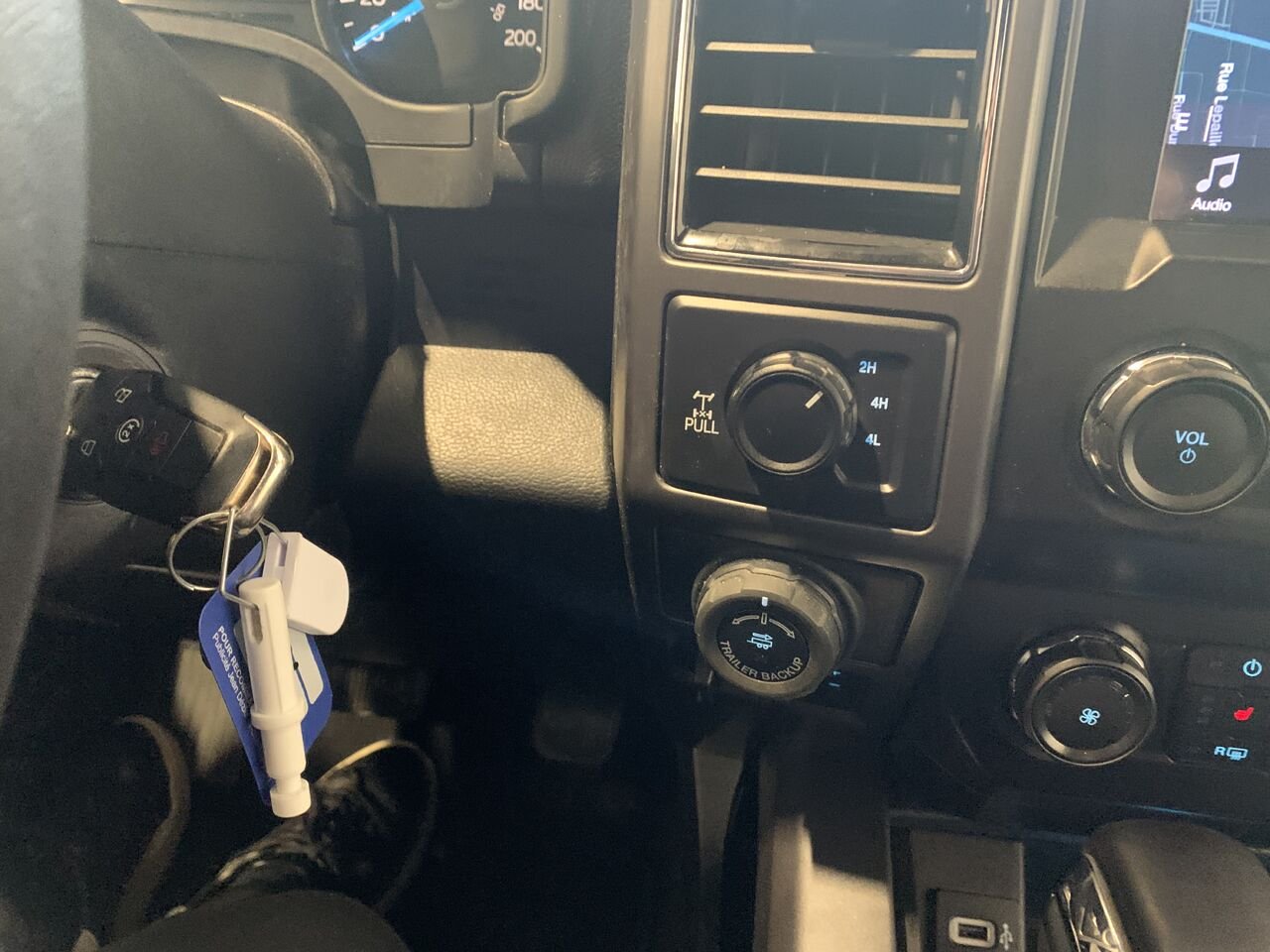 2019 Ford F-150 F-150 SUPERCREW XLT SPORT Black Châteauguay - photo #34