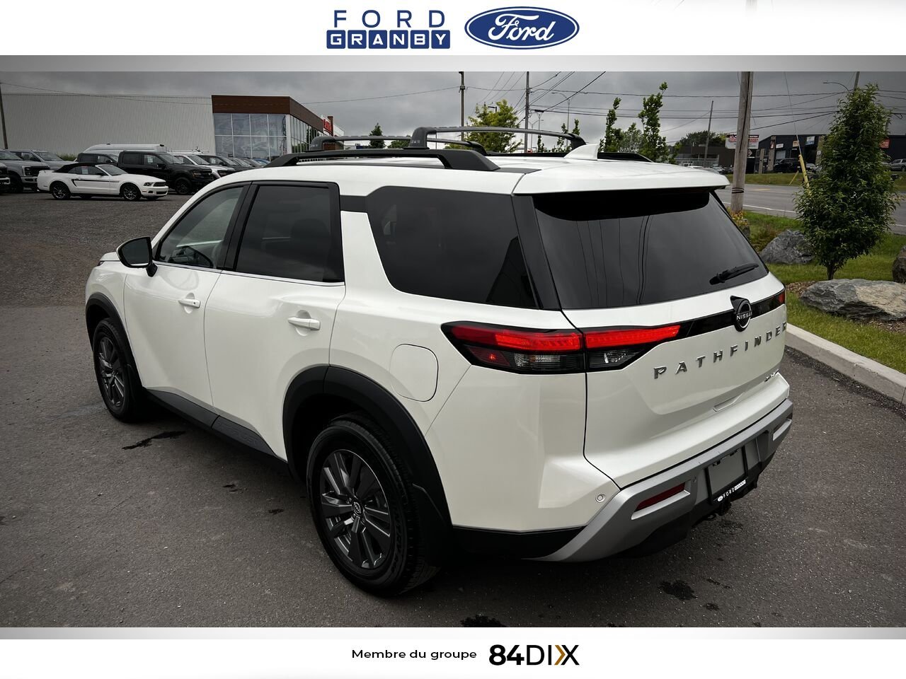 Nissan Pathfinder 2024 Blanc Granby - photo #7