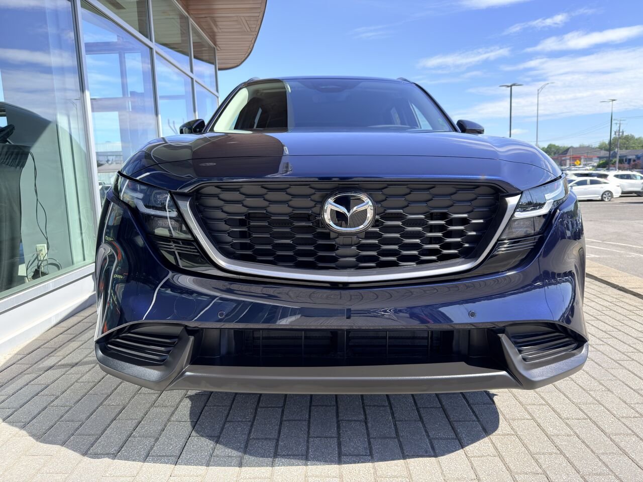 2026 MAZDA CX-5 Navy Blue Mica Notre-Dame-des-Prairies - photo #4