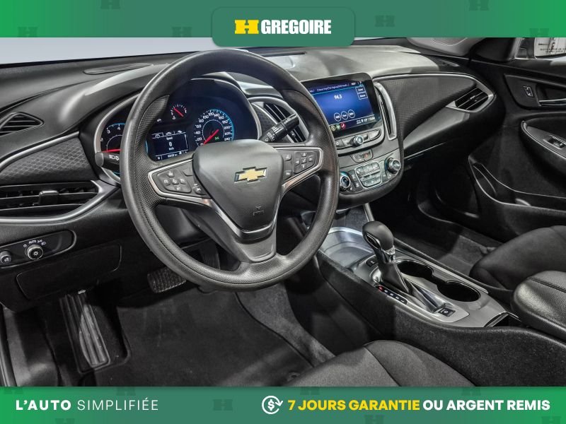 Chevrolet Malibu 2024 Noir Saint-Eustache - photo #17